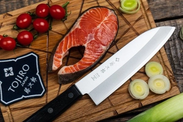 Поступление остатков ножей Tojiro и Kanetsugu! Поступление остатков ножей Tojiro и Kanetsugu!