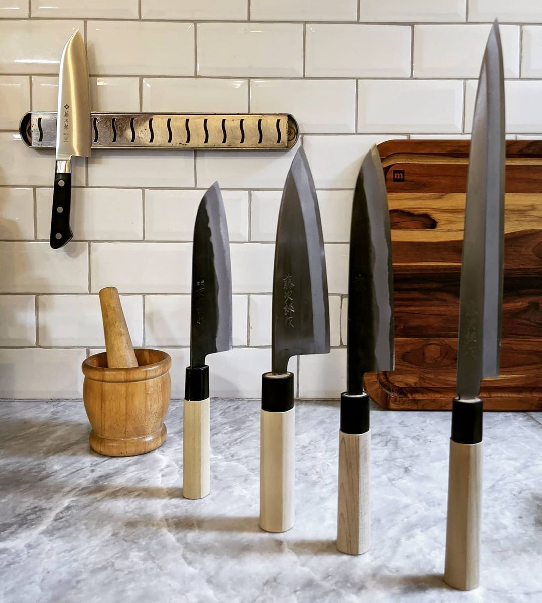 Как выбрать ножи на кухню домой | читай на сайте Tojiro - Японские ножи .