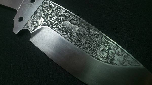 Как делается гравировка на ножах - Японские ножи Tojiro.ru