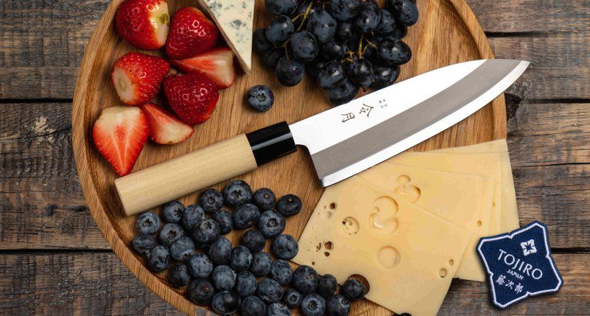 Фотография Кухонный Нож Японский Шеф Сантоку FUJI CUT FC-1080