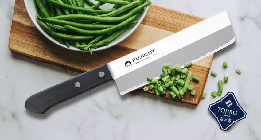 Фотография Кухонный Нож Накири FUJI CUTLERY FC-1622