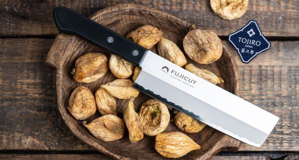 Фотография Кухонный Нож Накири FUJI CUTLERY FC-1622