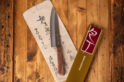 Нож Kanetsugu 2004 Нож Kanetsugu 2004