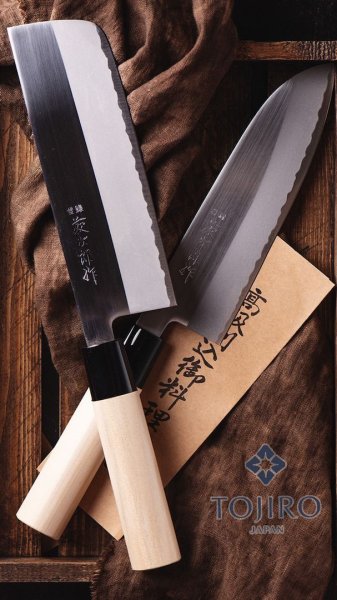 FC-579 Фотография Кухонный Нож Шеф Сантоку FUJI CUT FC-579