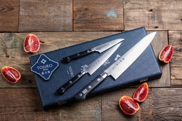Фотография Набор Ножей TOJIRO DP-GIFTSET-A
