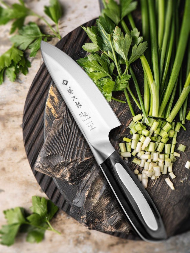 Японский нож TOJIRO FF-DE105