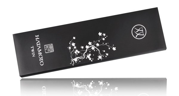 Фотография Кухонный Нож Японский Шеф Сантоку Hatamoto TW-003B