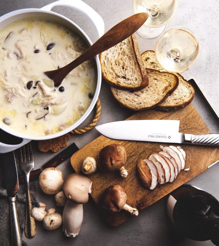 Фотография Кухонный Нож Японский Шеф Сантоку TOJIRO F-895